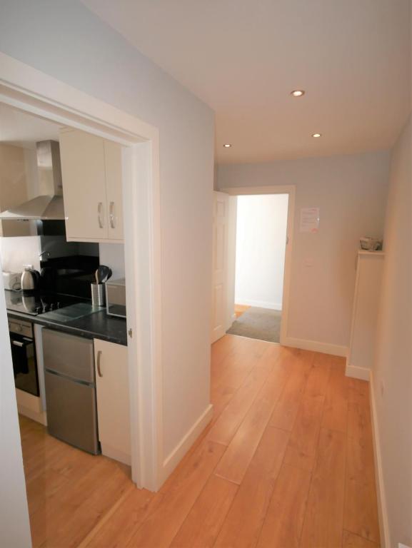 Turay Court Holiday Apartments room 5